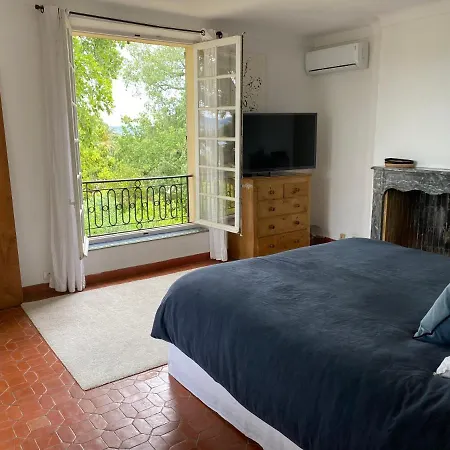 Villa La Chesnaie Saint Tropez Вилла
